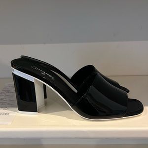 Chanel patent black and white mules 38.5
